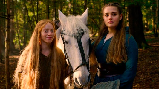 Сериал Проклятая - Как все начиналось
