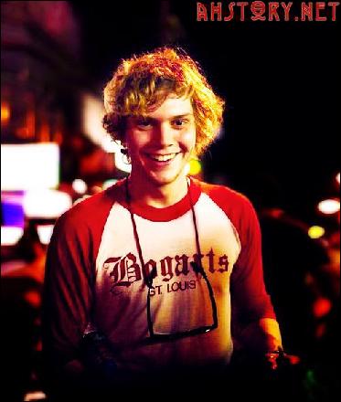 evan-peters-006 (500x590, 47 kБ...)