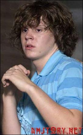 evan-peters-022 (339x550, 25 kБ...)