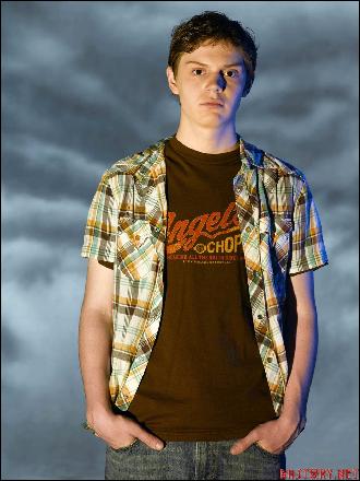 evan-peters-024 (960x1280, 153 kБ...)