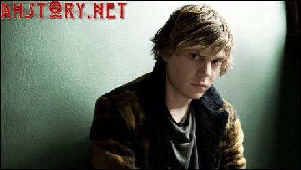evan-peters-036 (500x281, 25 kБ...)