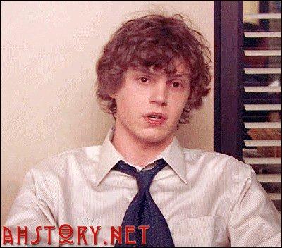 evan-peters-046 (400x352, 35 kБ...)