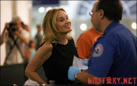 jessica-lange061 (594x373, 37 kБ...)